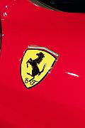 Ferarri-crest